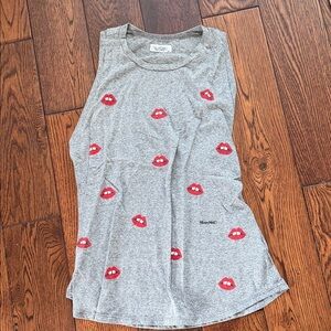 Lauren Moshi Gray Crewneck Tee